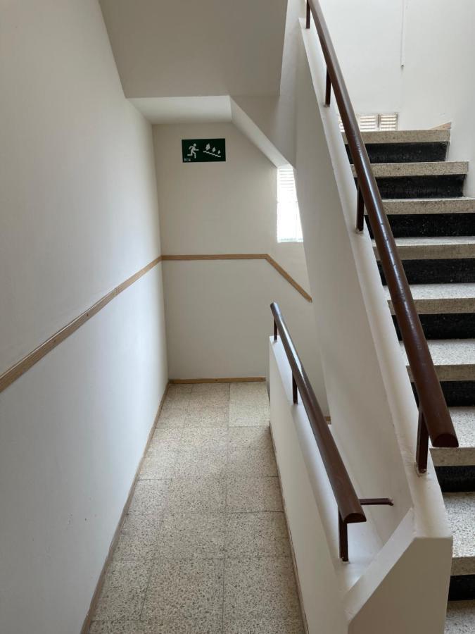 Barcelona Pr Guesthouse El Prat de Llobregat Exteriör bild